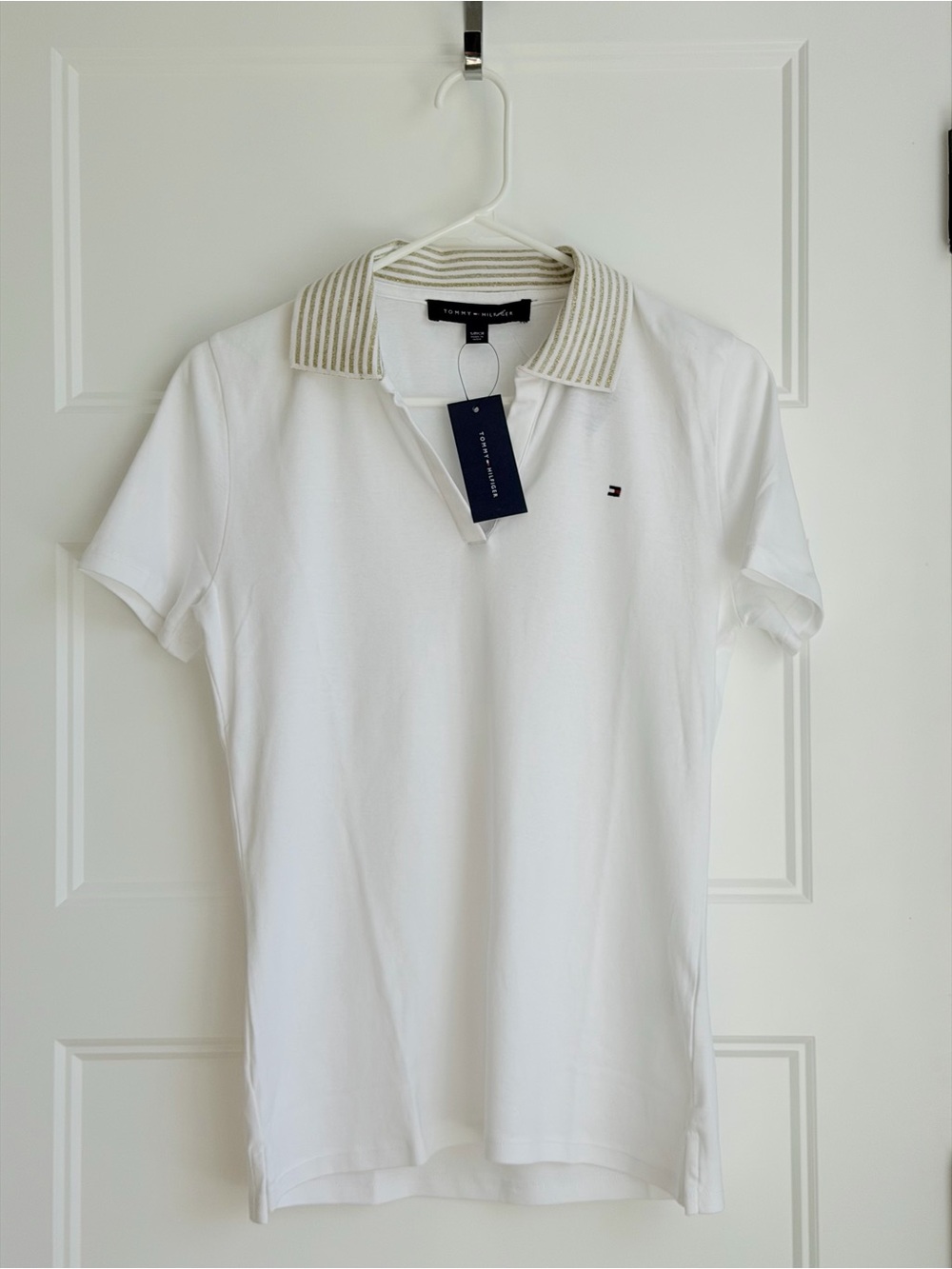 Tommy Hilfiger White Polo with Striped Beige Collar